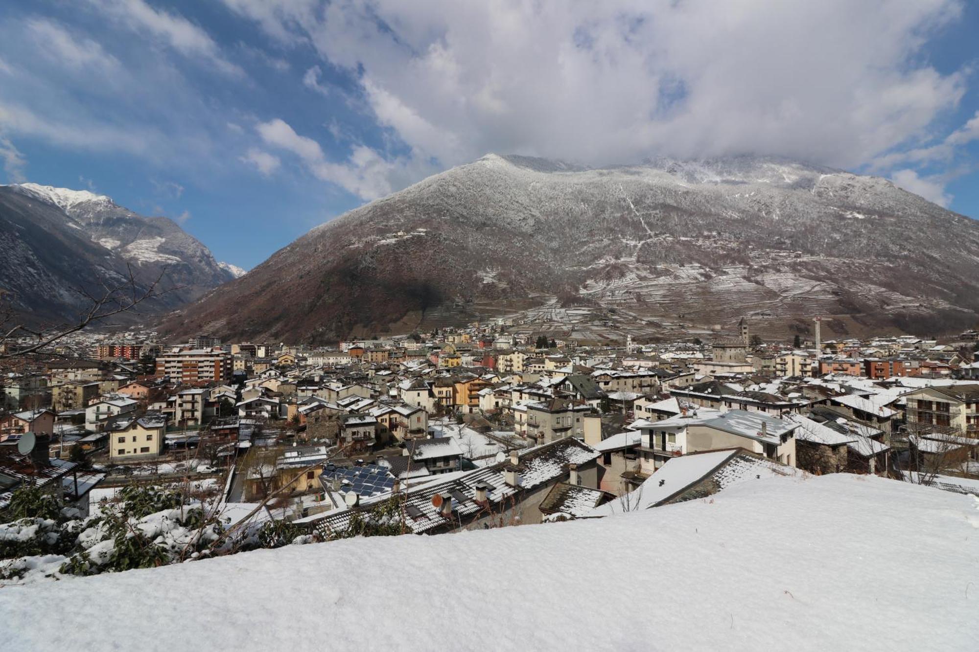 Ostello Del Castello Tirano Dış mekan fotoğraf