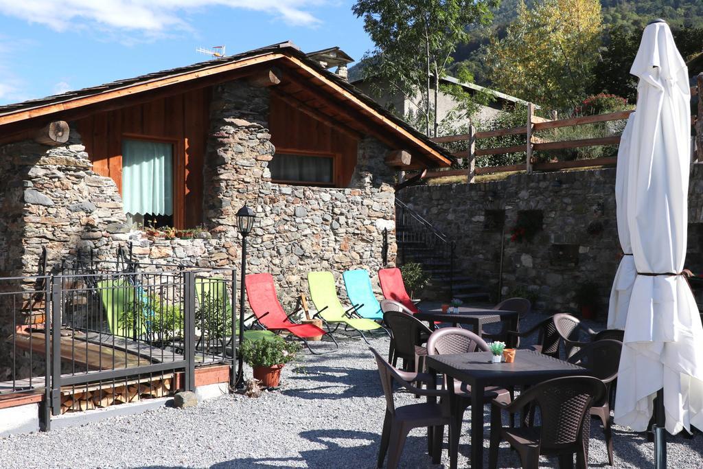 Ostello Del Castello Tirano Dış mekan fotoğraf